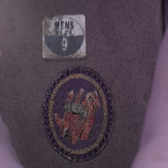 LeBron James "Purple Rain" Athletic Nikes - Picture 5 of 14